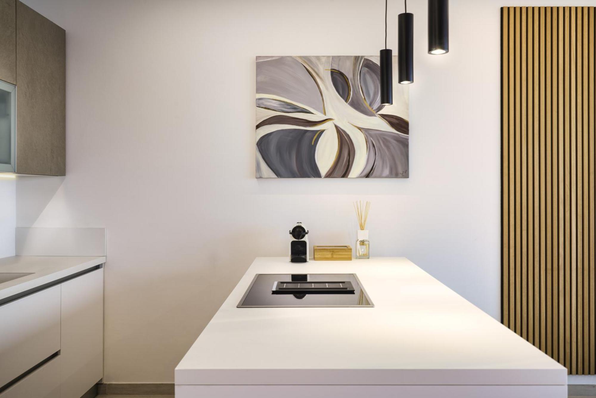Salvatorehomes - Luxurious Dreamview Waterfront Apartment In Torri Del Benaco With Pool - Casa Azura - A 5 Star Luxury Collection At Lake Garda 외부 사진